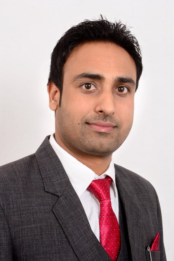 Dr Satnam Sidhu